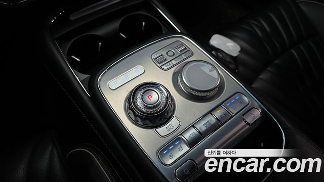 Genesis G90 2022 — photo 12
