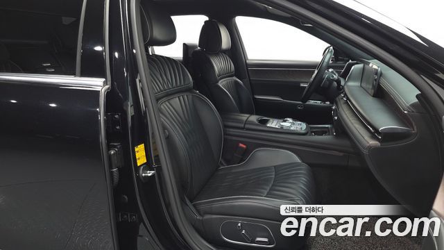 Genesis G90 2022 — photo 17