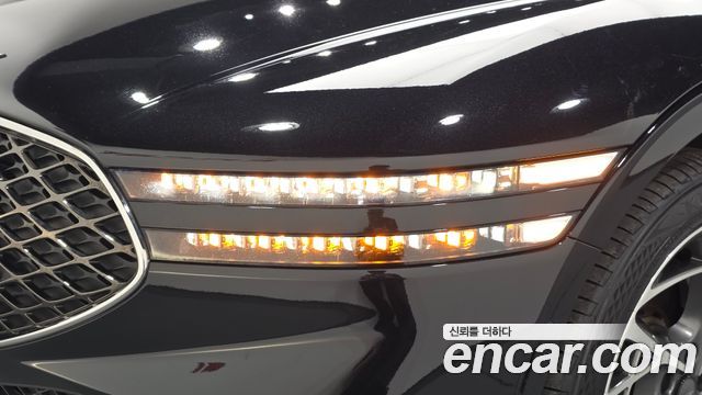 Genesis G90 2022 — photo 8