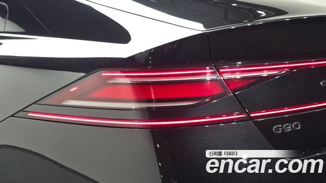 Genesis G90 2022 — photo 9