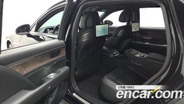 Genesis G90 2022 — photo 16