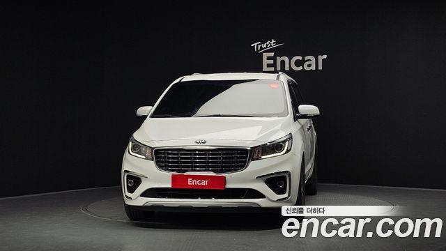 Kia Canival 2020 — photo 3