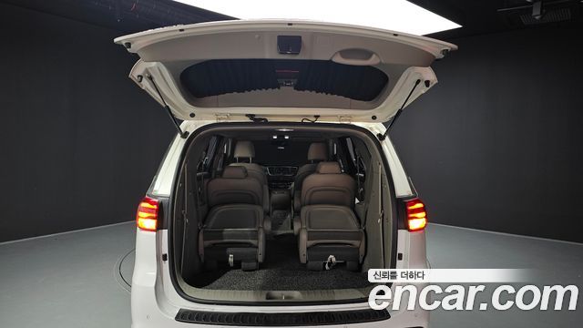 Kia Canival 2020 — photo 26