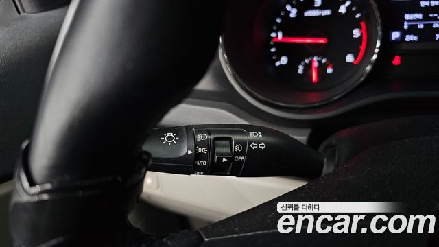Kia Canival 2020 — photo 27