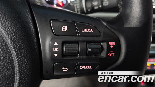 Kia Canival 2020 — photo 29
