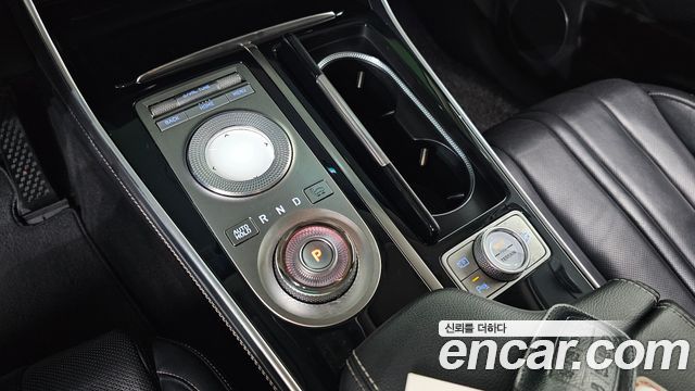 Genesis GV80 2021 — photo 12