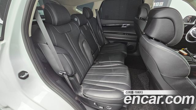 Genesis GV80 2021 — photo 17