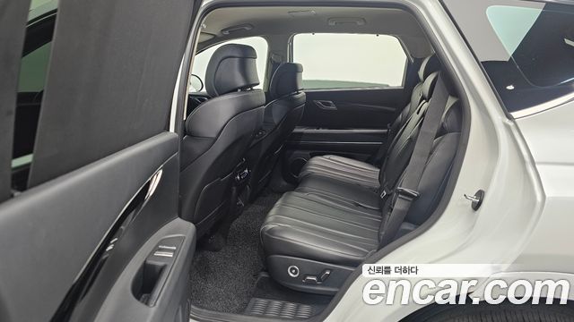 Genesis GV80 2021 — photo 18