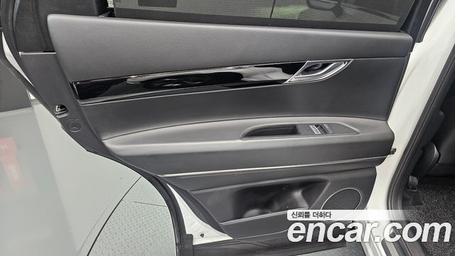 Genesis GV80 2021 — photo 15