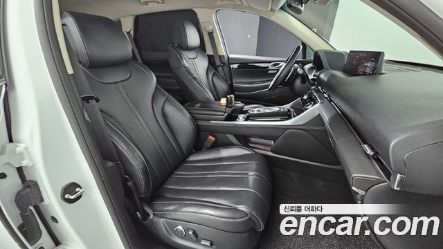Genesis GV80 2021 — photo 16