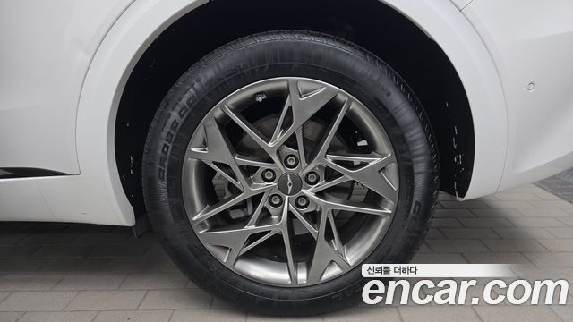 Genesis GV70 2021 — photo 7