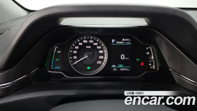 Hyundai Ioniq 2020 — photo 11
