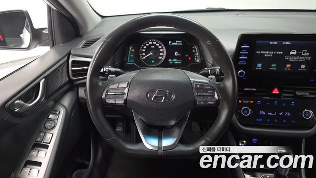 Hyundai Ioniq 2020 — photo 19