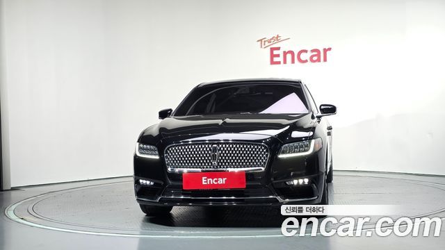 Lincoln Continental 2019 — photo 3