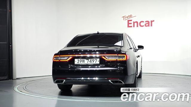 Lincoln Continental 2019 — photo 4