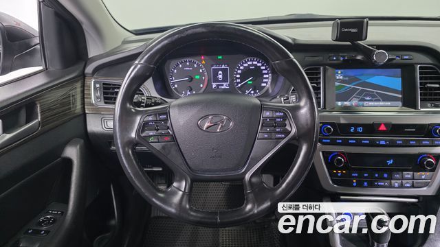Hyundai Sonata 2015 — photo 21