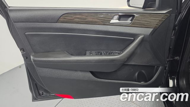 Hyundai Sonata 2015 — photo 14