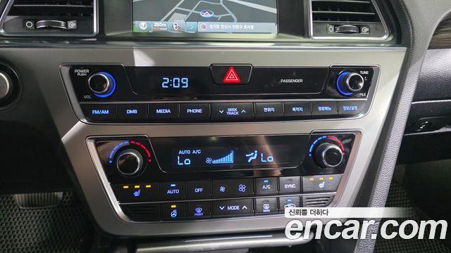 Hyundai Sonata 2015 — photo 32
