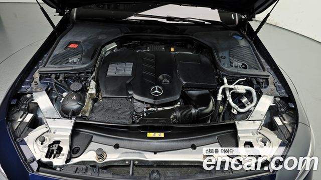 Mercedes-Benz CLS-Class 2020 — photo 6