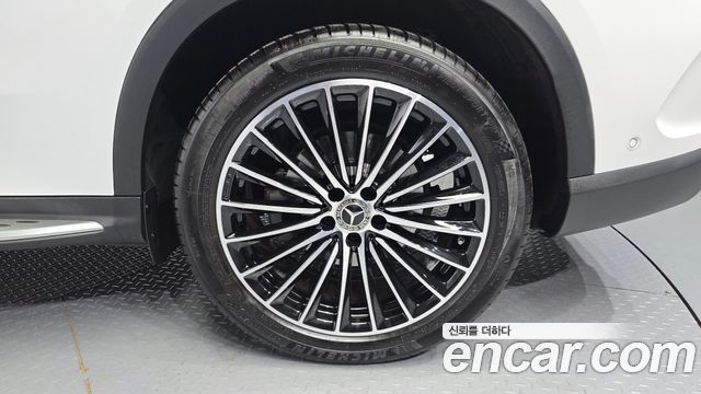 Mercedes-Benz GLC-Class 2024 — photo 5