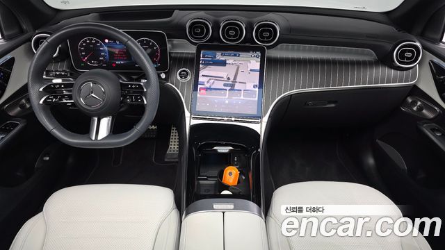 Mercedes-Benz GLC-Class 2024 — photo 10