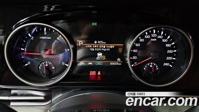 Kia Canival 2022 — photo 8