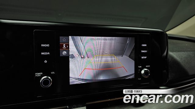 Kia Canival 2022 — photo 15