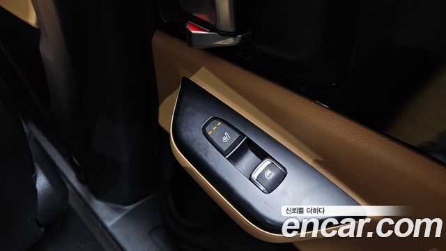 Kia Canival 2022 — photo 19