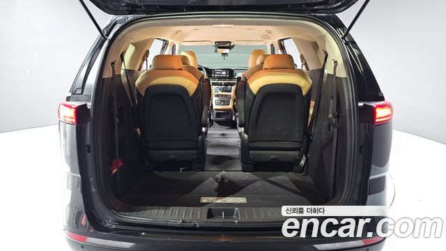 Kia Canival 2022 — photo 20