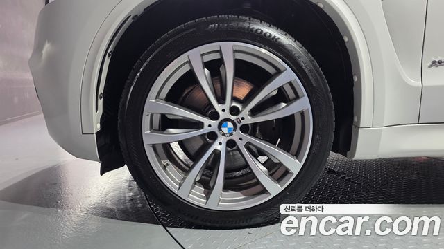 BMW X5 2017 — photo 5