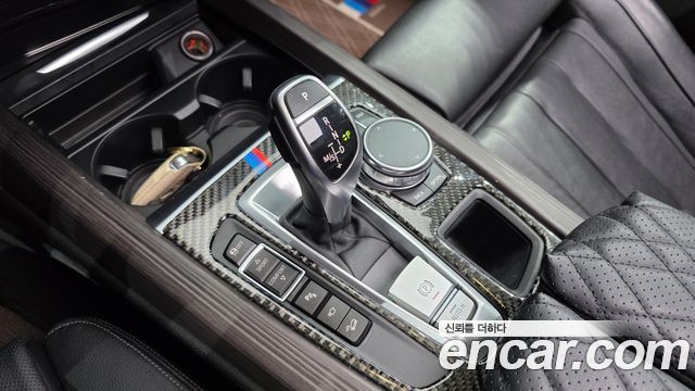 BMW X5 2017 — photo 9