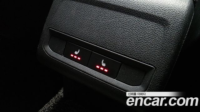 Volkswagen Jetta 2021 — photo 24