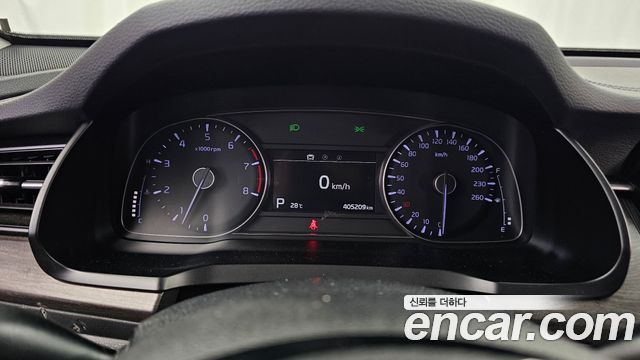 Kia K7 2020 — photo 8