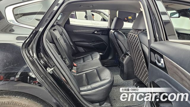 Kia K7 2020 — photo 12