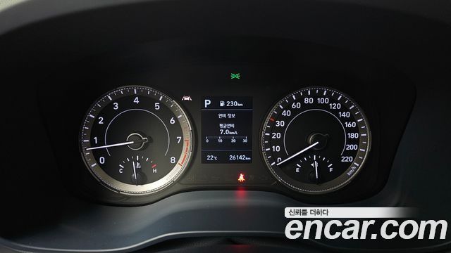 Hyundai Venue 2020 — photo 11