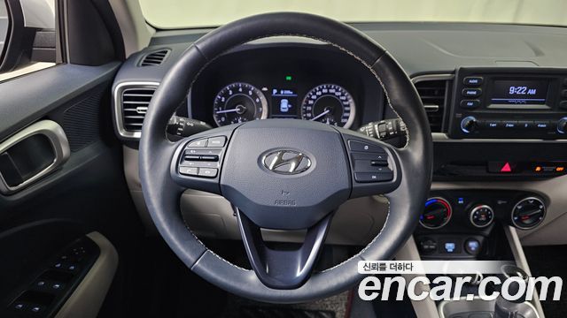 Hyundai Venue 2020 — photo 18