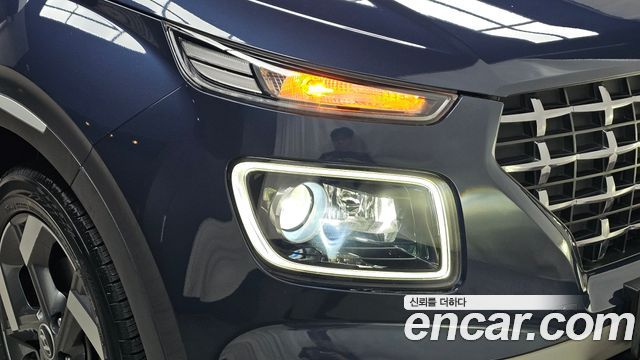 Hyundai Venue 2020 — photo 8