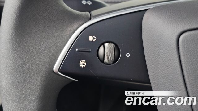 Tesla Model Y 2026 — photo 20