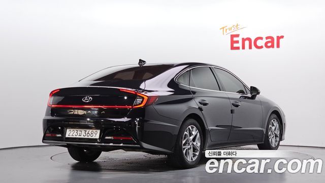 Hyundai Sonata 2023 — photo 2