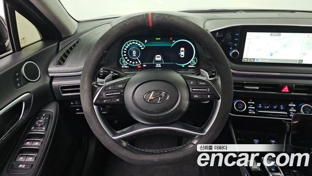 Hyundai Sonata 2023 — photo 12