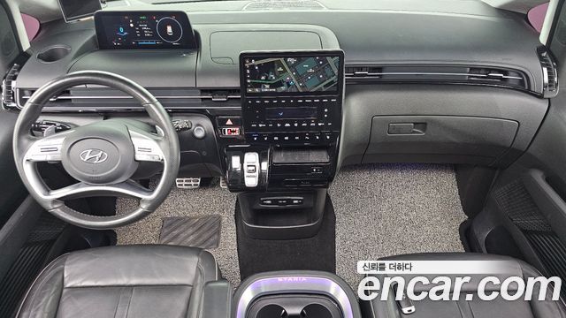 Hyundai Staria 2023 — photo 10