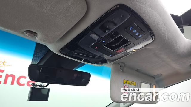 Hyundai Staria 2023 — photo 29