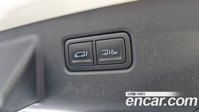 Hyundai Staria 2023 — photo 35