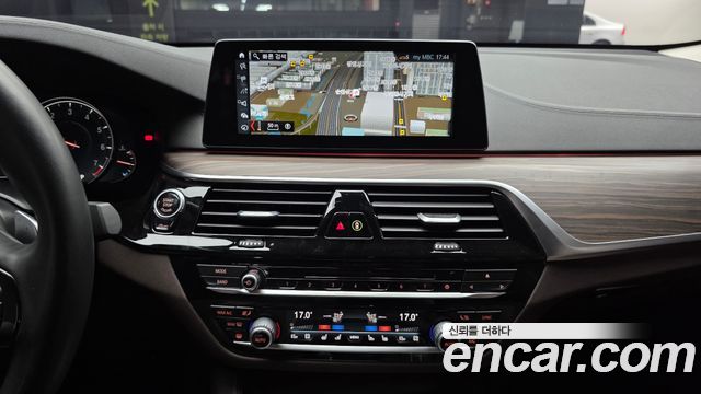 BMW Gran Turismo 2018 — photo 15