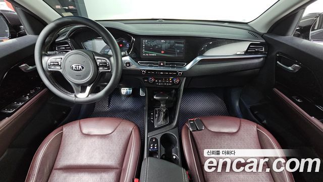 Kia Niro 2020 — photo 10