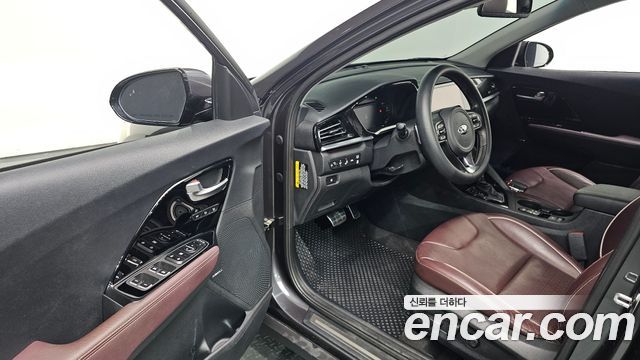 Kia Niro 2020 — photo 13