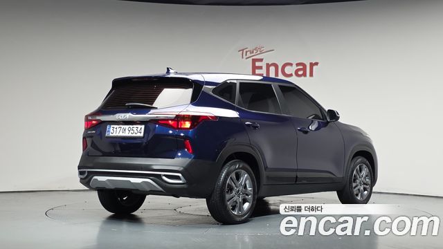 Kia Seltos 2022 — photo 2