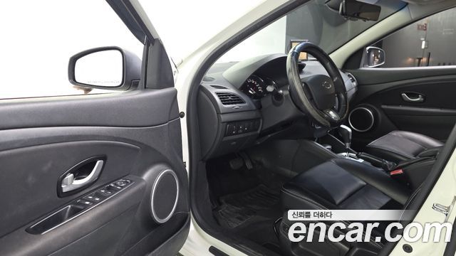 Renault Korea SM3 2011 — photo 10