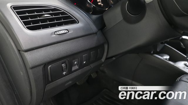 Renault Korea SM3 2011 — photo 13