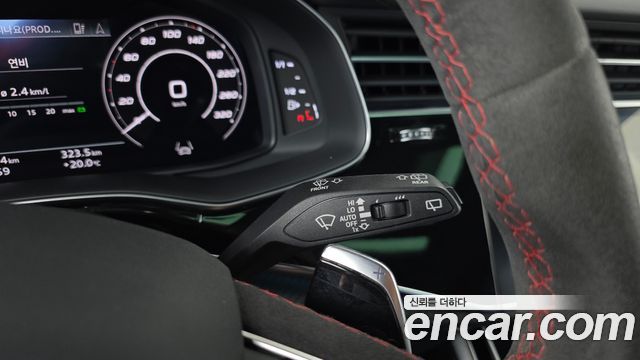 Audi RSQ8 2021 — photo 30